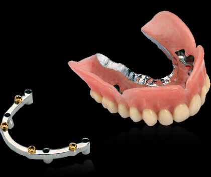 Titanium yang dihaluskan Implan Bar Screw dengan permukaan yang halus